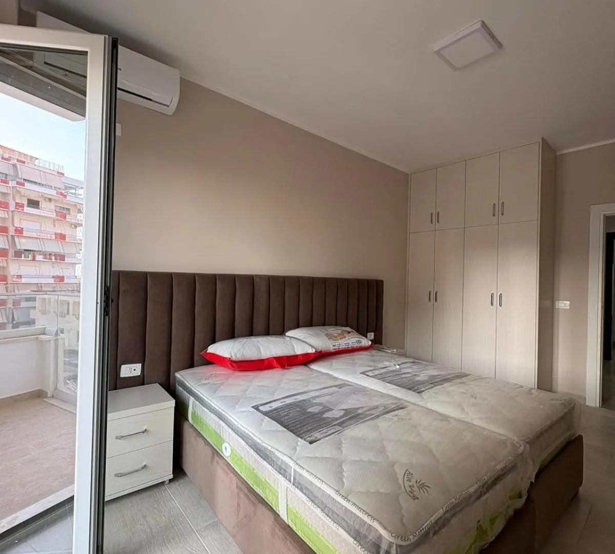 Saranda Terraces Modern Apartment -Parking E Side Sea View- 50 M From Beach